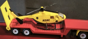 Siku Super 1610 ADAC Tieflader ADAC Hubschrauber 006