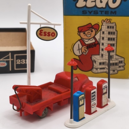 Lego System 231 Esso Tankstelle