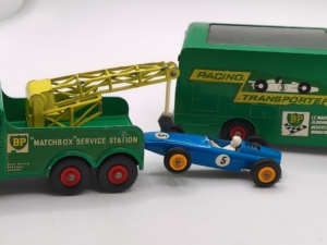 Matchbox Lesney Konvolut BP Racing Transporter M-6 Foden No 12 BRM 52 Trio 1965